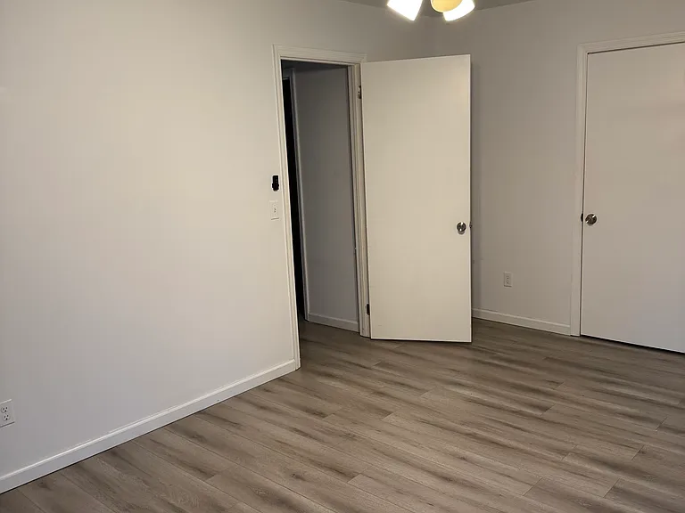 1401 Stratton Place Dr #B — Photo 11