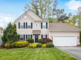 9913 Ethens Castle Dr, Chester, VA 23831