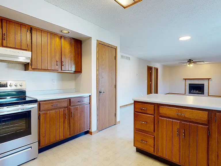 1211 Vista View Ct — Photo 8