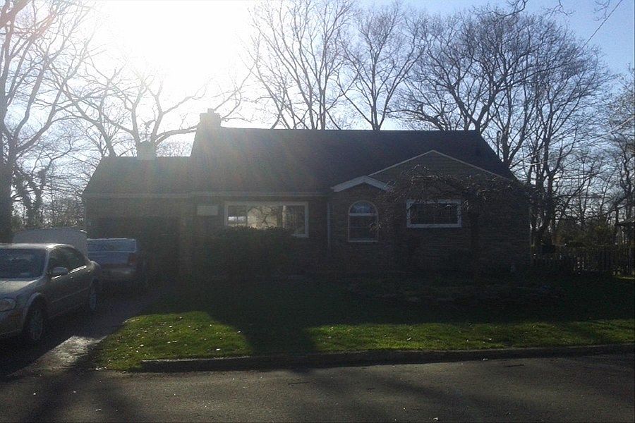 1st image of 28 Westwood Dr