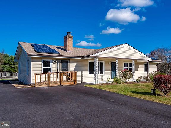 2nd image of 11610 Primrose Ct