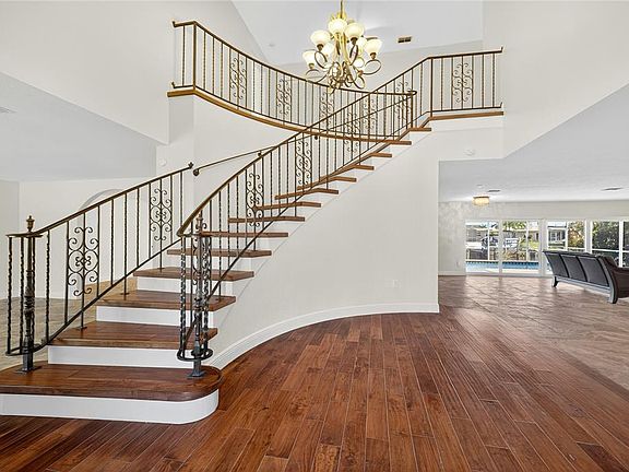 3rd image of 5124 Southshore Dr