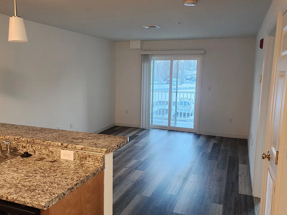 1 & 2 Crosswoods Path Blvd #203