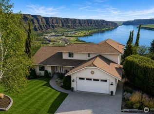 23821 Rd 9.7 NW, Quincy, WA 98848
