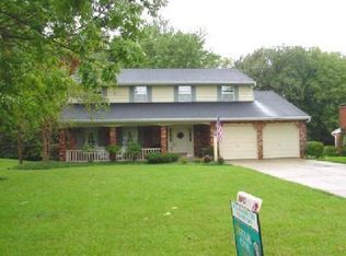 5761 Farhaven Dr, Cincinnati, OH 45247
