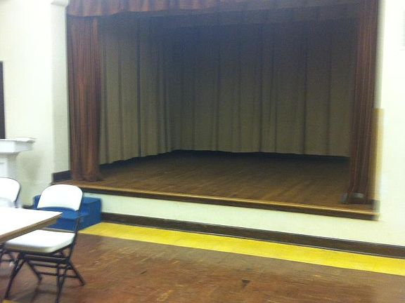5th image of 4405 Oakland Ave
