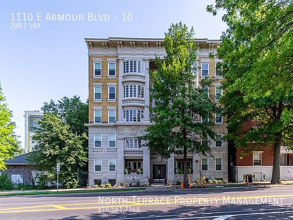 3rd image of 1110 E Armour Blvd #1