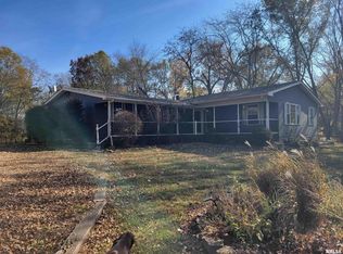 10160 N Spring Garden Ln, Mount Vernon, IL 62864