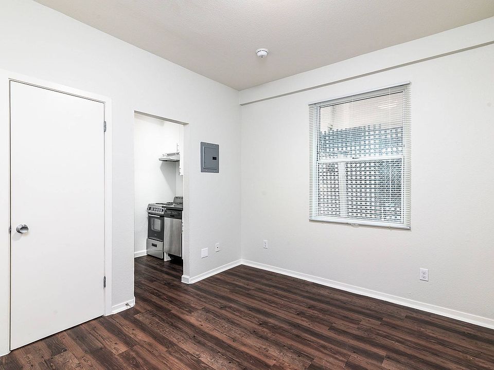 1st image of 839 Leavenworth St Unit 104