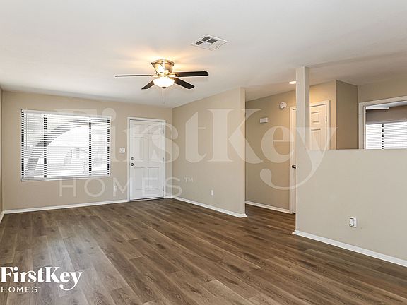 2nd image of 2733 W Villa Rita Dr
