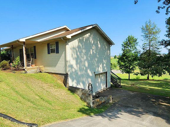 2nd image of 437 Sagewood Dr