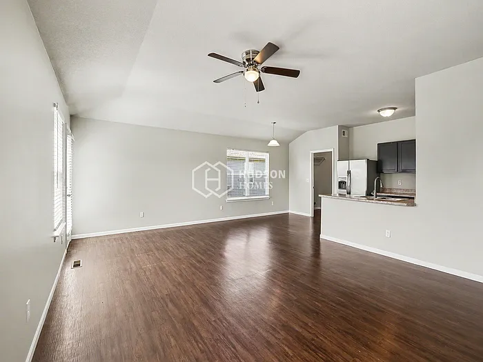 743 S Mulberry St — Photo 6