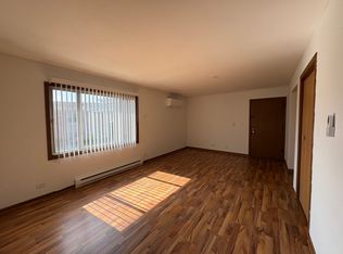 601 Dean Dr APT 7, South Elgin, IL 60177