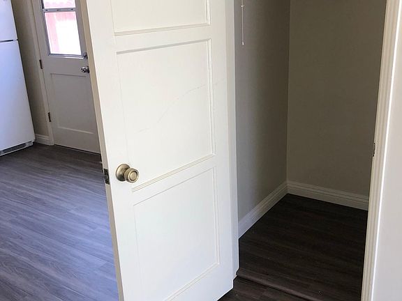 5th image of 118 Prospect Ave APT 1