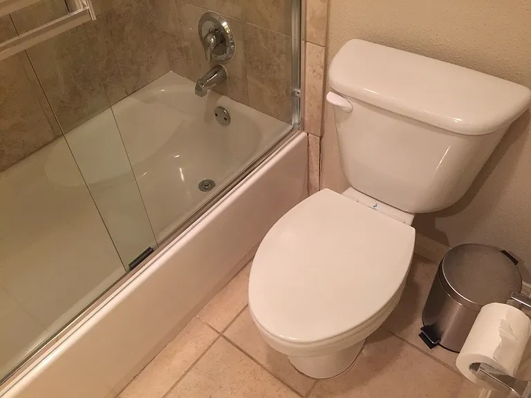 1500 E Side Dr #212-B — Photo 6
