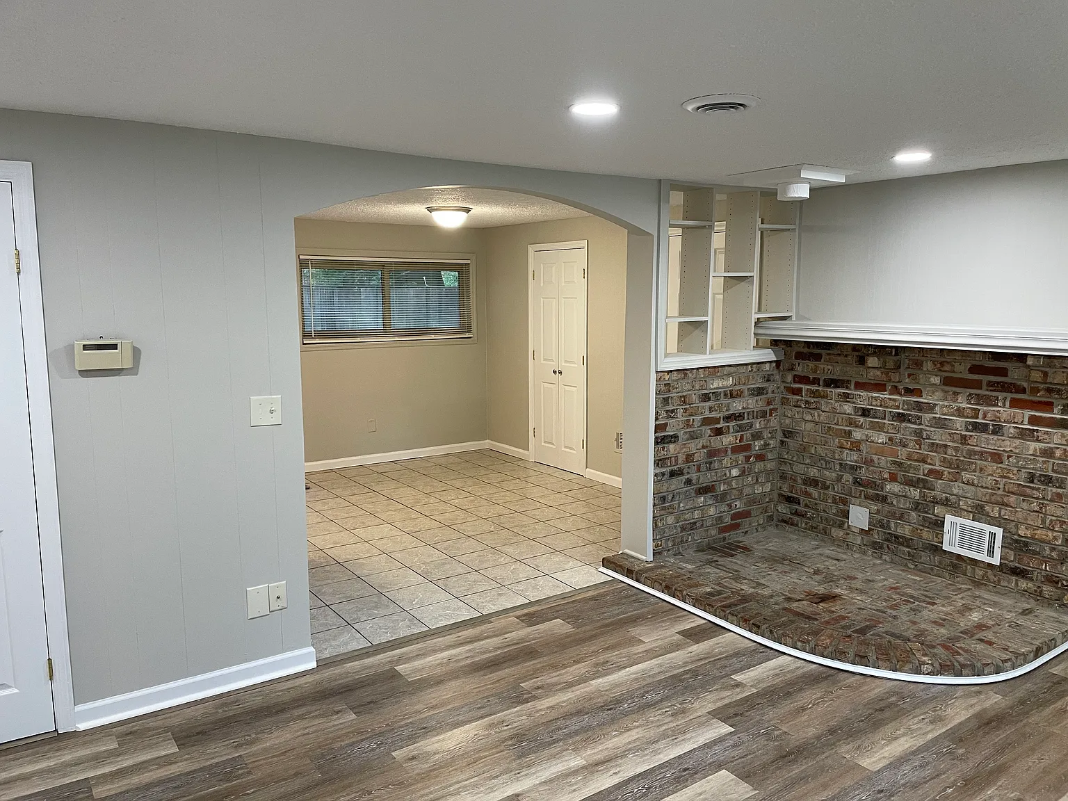 3 bed, 1080 sqft, $1,800 — Photo 4