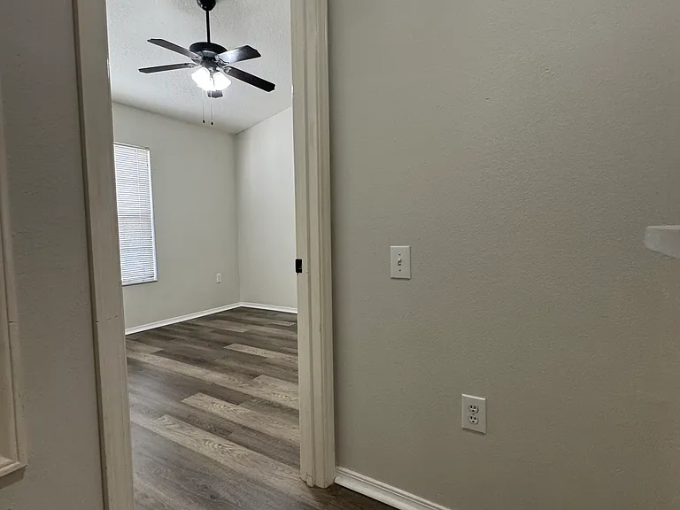 30237 Lacledes Ln — Photo 18