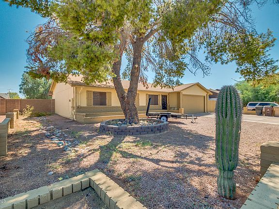 2nd image of 8713 W Ironwood Dr