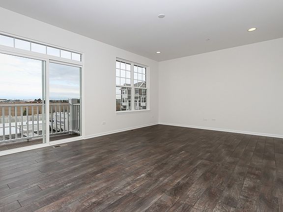 3rd image of 4461 Monroe Ct #16.01