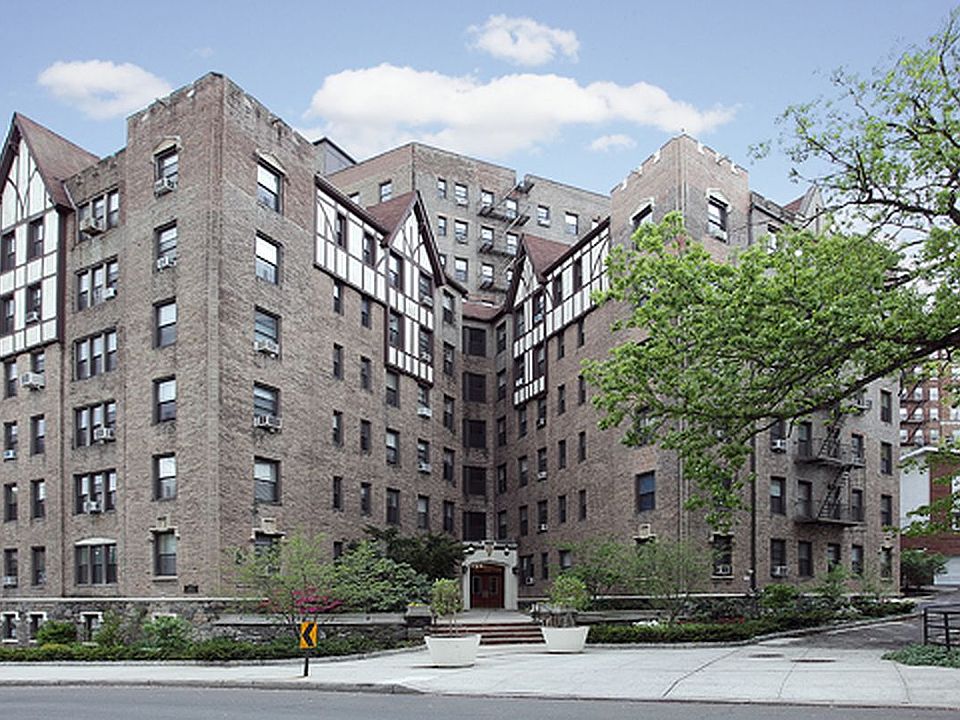 1st image of 3875 Waldo Ave APT 9L