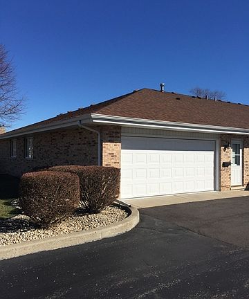 2nd image of 10557 Illinois Ct