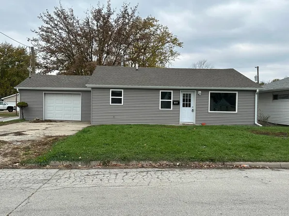 135 N La Salle Ave, Bradley, IL 60915