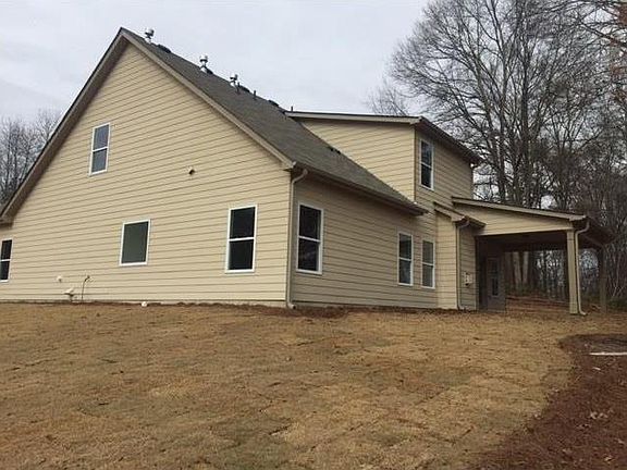 2nd image of 352 Shiloh Valley Dr