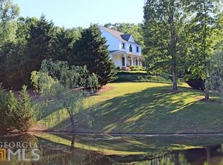 195 Forest Glen Dr, Waleska, GA