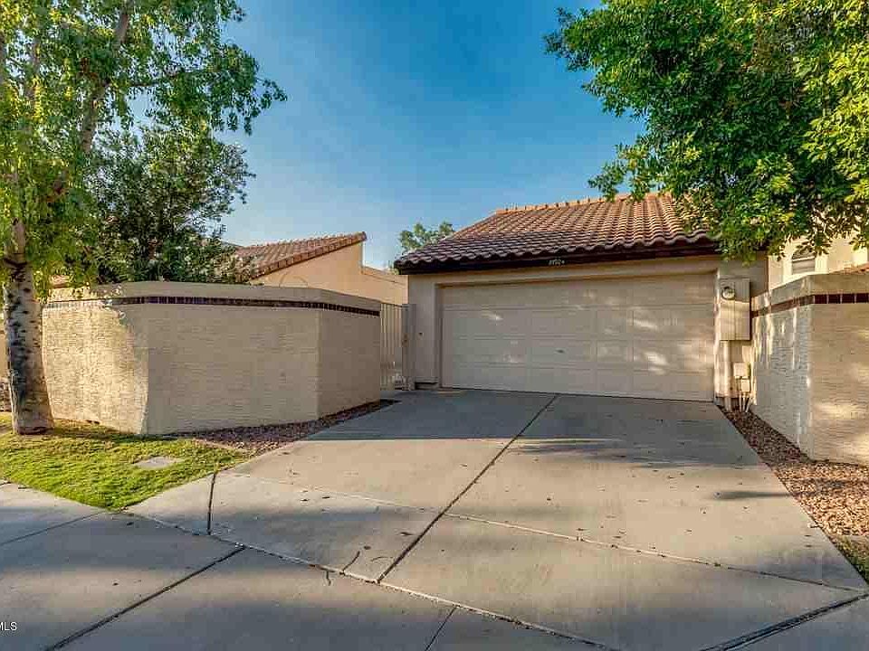 1st image of 10924 E Yucca St