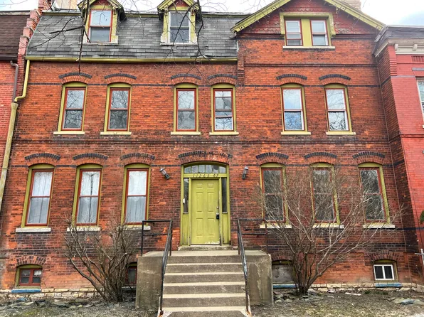 11265 S Champlain Ave, Chicago, IL 60628