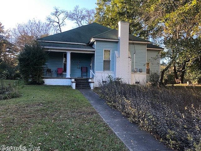 1st image of 620 S 22nd St