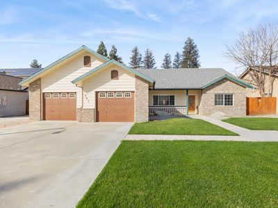 467 Atwood Avenue, Exeter, CA, 93221
