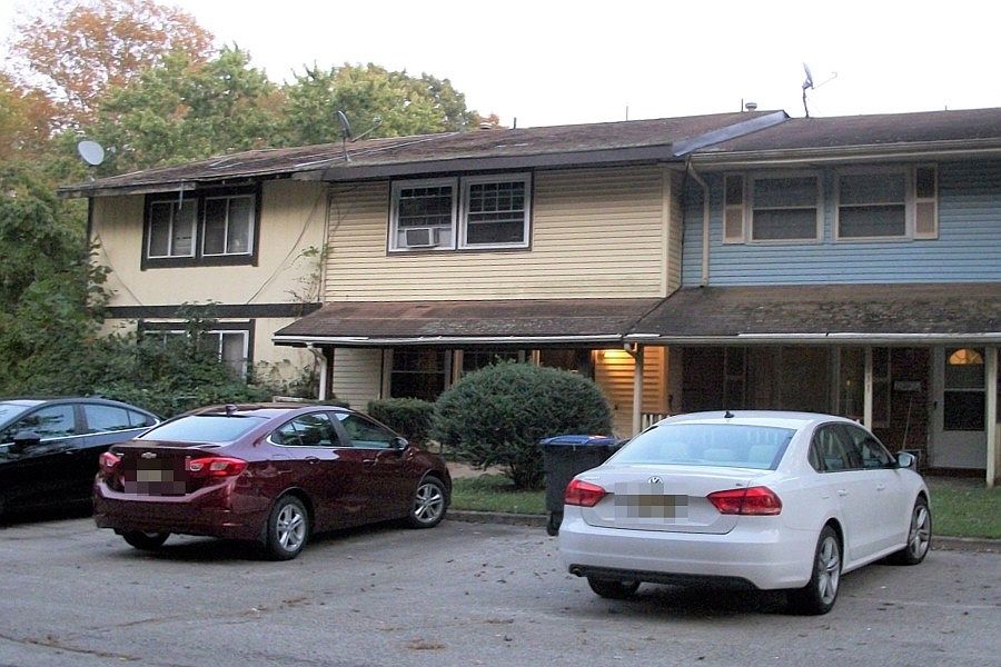 2nd image of 819 E Elm Ave