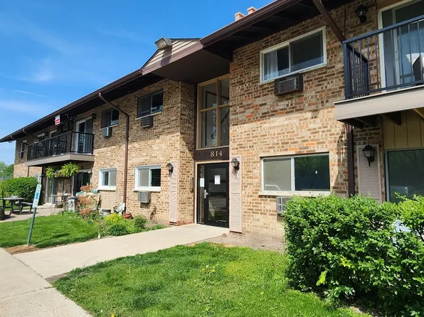 814 E Old Willow Rd APT 214, Prospect Heights, IL 60070