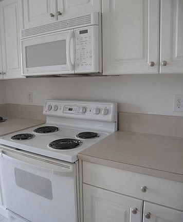 2nd image of 634 NW 170th Ter