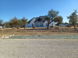 1008 Spring Ranch Dr, Weatherford, TX 76088