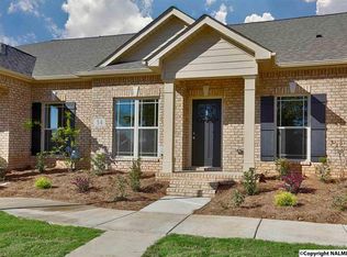 34 Cypress Point Dr, Huntsville, AL 35824