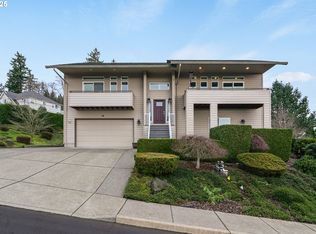 2276 37th St, Washougal, WA 98671