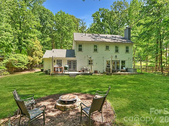 4th image of 5525 Lancelot Dr