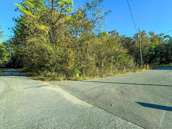 11 Wilson St SE, Attalla, AL 35954