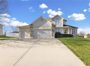 1519 Haystack Rd, Raymore, MO 64083