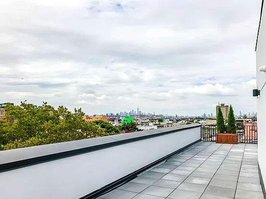 Rented by Nooklyn NYC LLC | media 10