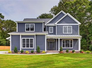 2856 Seaboard Rd, Virginia Beach, VA 23456