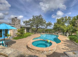 444 Village View Dr, Canyon Lake, TX 78133