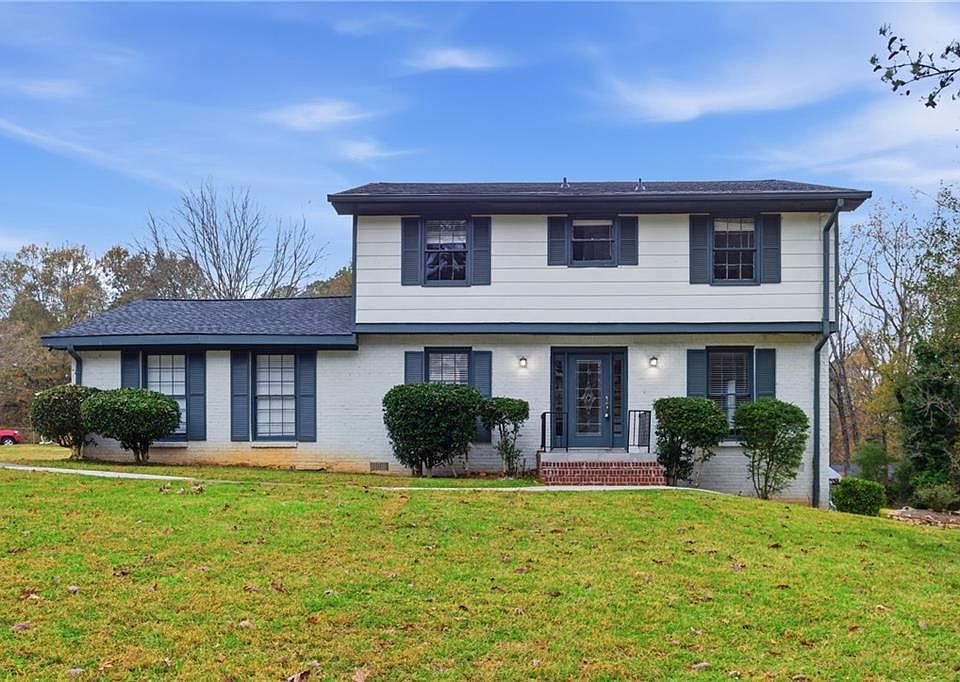 1st image of 127 Old Rosser Rd SW