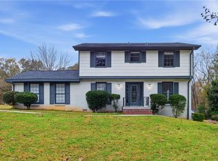 127 Old Rosser Rd SW, Lilburn, GA 30047