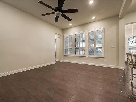 3rd image of 7605 Avondale Dr