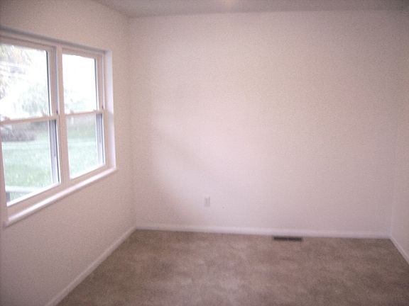 5th image of 2206 14th Ave