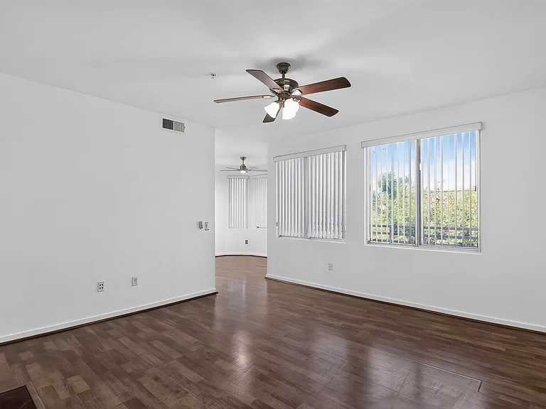 3633 N 3rd Ave #2082 — Photo 9