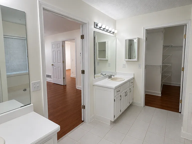 120 Oak Vista Ct — Photo 19